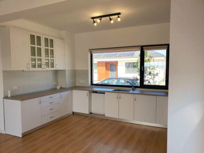 Case de vanzare Tunari imagine mica 2