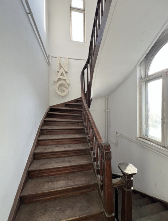 Case de vanzare Bucuresti P-ta Victoriei 2