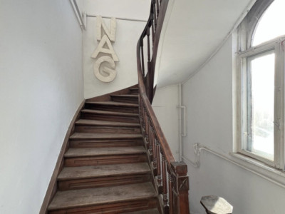 Case de vanzare Bucuresti P-ta Victoriei imagine mica 2