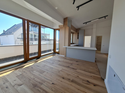 Apartament 2 camere cu terasa 13 mp, bloc boutique in zona Domenii