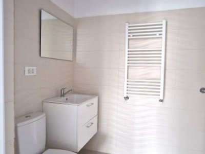 Spatii comerciale de inchiriat Bragadiru Central imagine mica 2