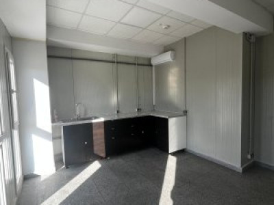 Spatii comerciale de inchiriat Bucuresti 1 Mai imagine mica 5