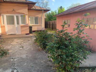 Casa cu 4 camere de vânzare - teren 704 mp – comuna Brănești - Ilfov 