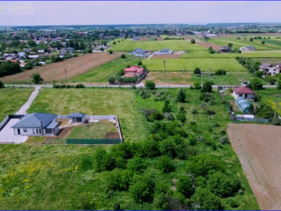 Teren intravilan 4.900 mp Construcții de vanzare București - Târgoviște