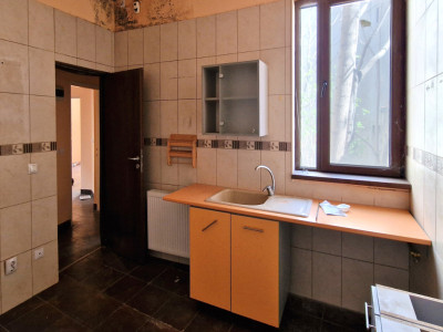 Case de vanzare Bucuresti imagine mica 18