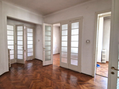 Case de vanzare Bucuresti imagine mica 5