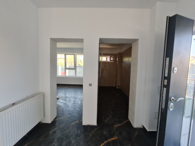 Case de vanzare Rosu Exterior Sud imagine mica 8